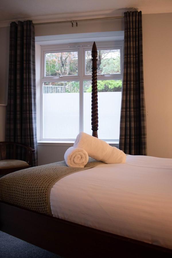 פורטרי The Rosedale Hotel & Restaurant מראה חיצוני תמונה