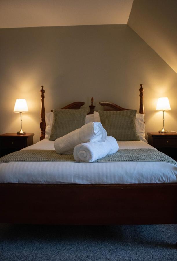פורטרי The Rosedale Hotel & Restaurant מראה חיצוני תמונה